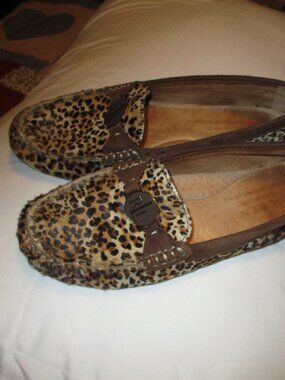 LAUREN Ralph Lauren Carley 6.5 hair calf suede flats  leopard/cheetah